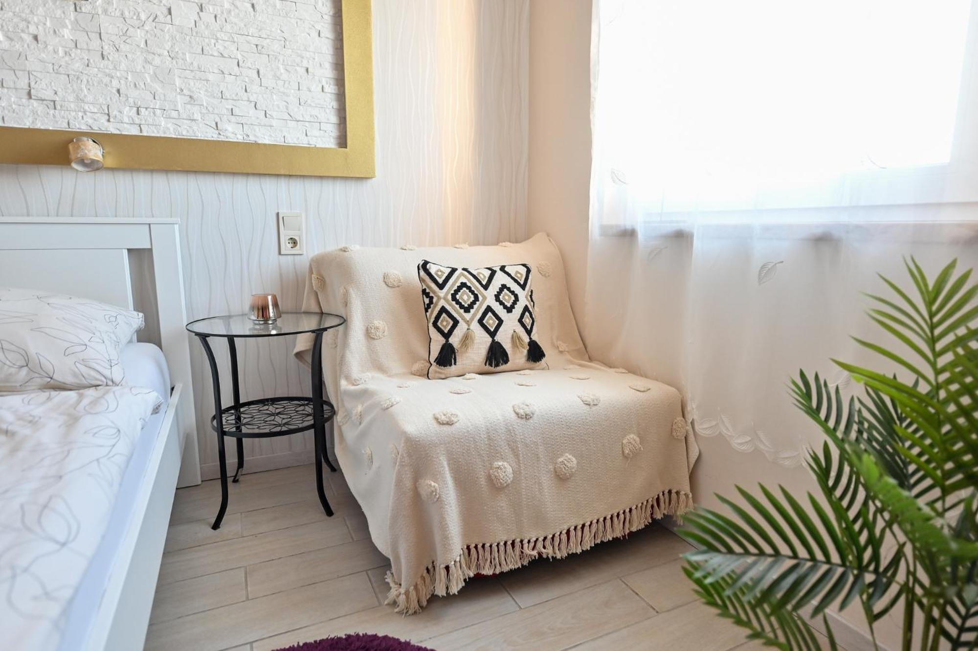 Bellavista 1 Apartman إغير المظهر الخارجي الصورة
